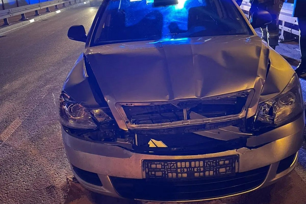 Zderzenie skody i mercedesa na Zegrzyńskiej