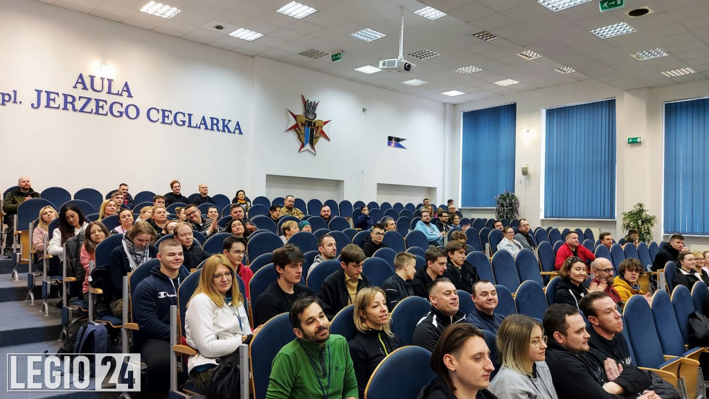 Trenuj z wojskiem: Kolejne ćwiczenia w Zegrzu