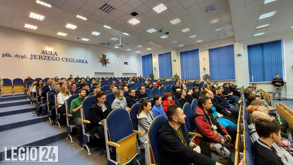 Trenuj z wojskiem: Kolejne ćwiczenia w Zegrzu