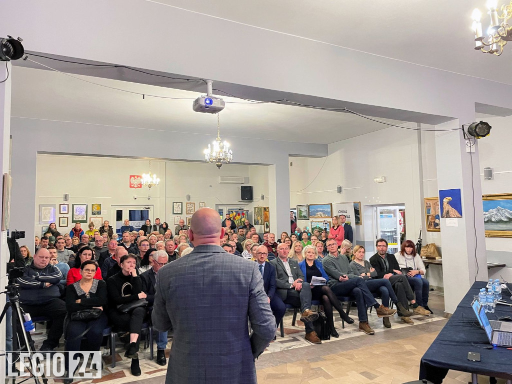 Nowe tory przez powiat. Konsultacje w Jabłonnie