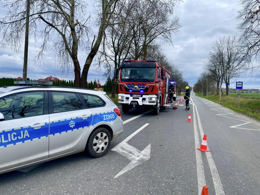 Wypadek szkolnego autobusu w Wierzbicy, gm. Serock