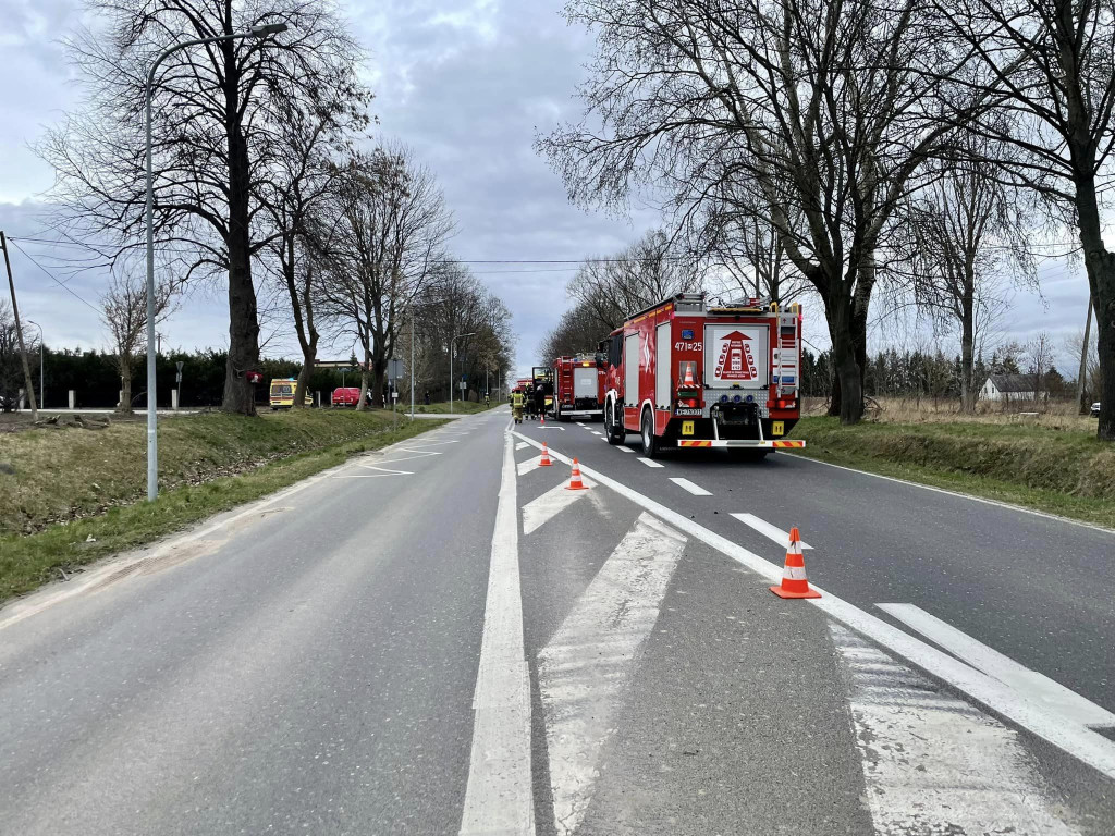 Wypadek szkolnego autobusu w Wierzbicy, gm. Serock