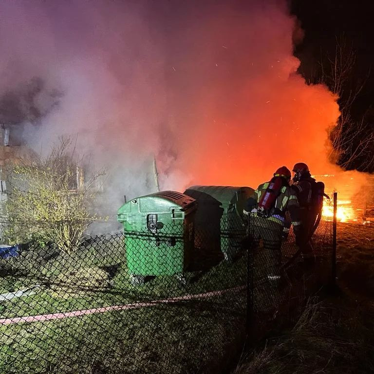 Legionowo: Pożar domu przy Suwalnej
