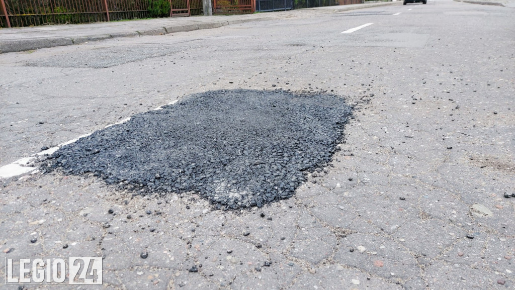 Legionowo: Znikają dziury, pojawiają się góry
