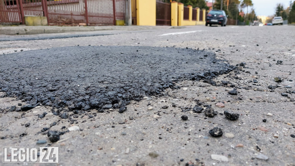 Legionowo: Znikają dziury, pojawiają się góry
