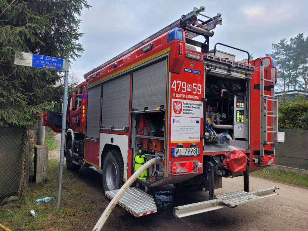 Pożar blaszanego garażu w Skrzeszewie