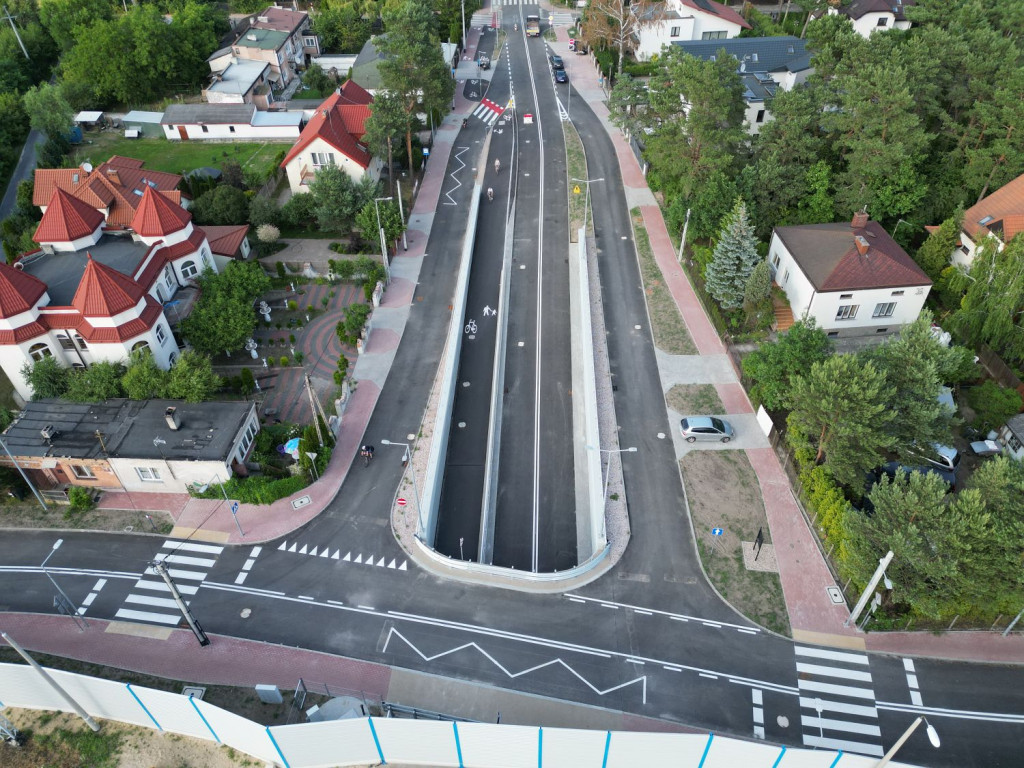 Tunel na Bukowcu w Legionowie. Zdjęcia z drona