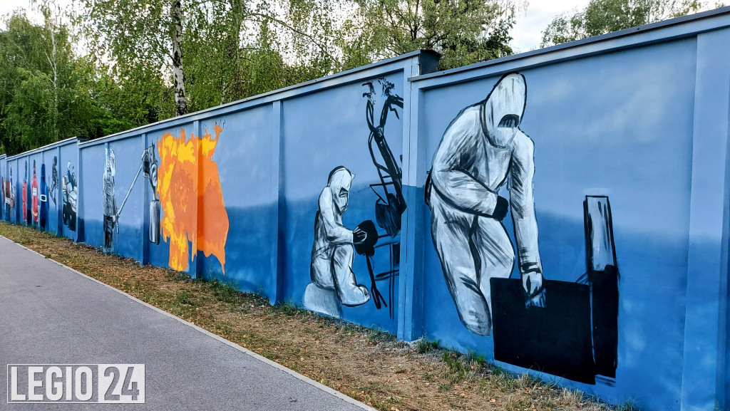 Mural przy CSP w Legionowie prawie gotowy