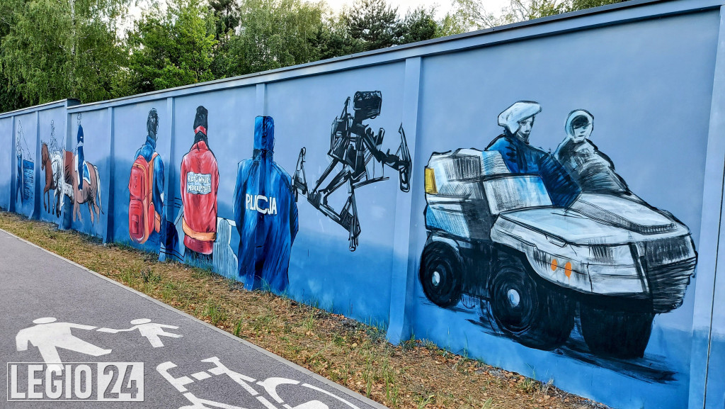 Mural przy CSP w Legionowie prawie gotowy