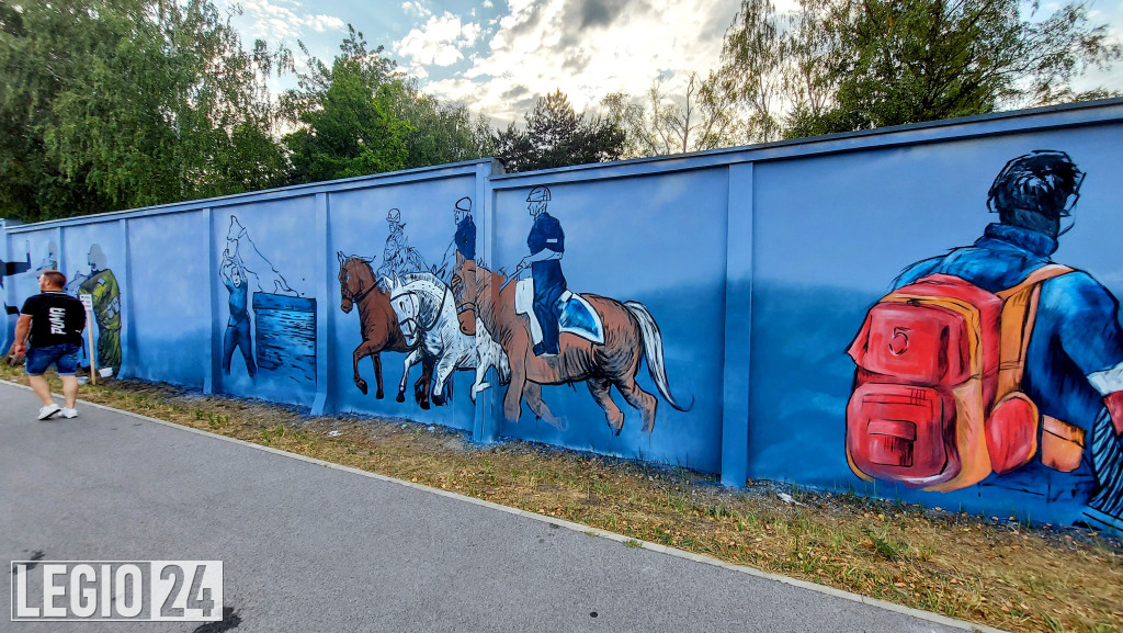 Mural przy CSP w Legionowie prawie gotowy