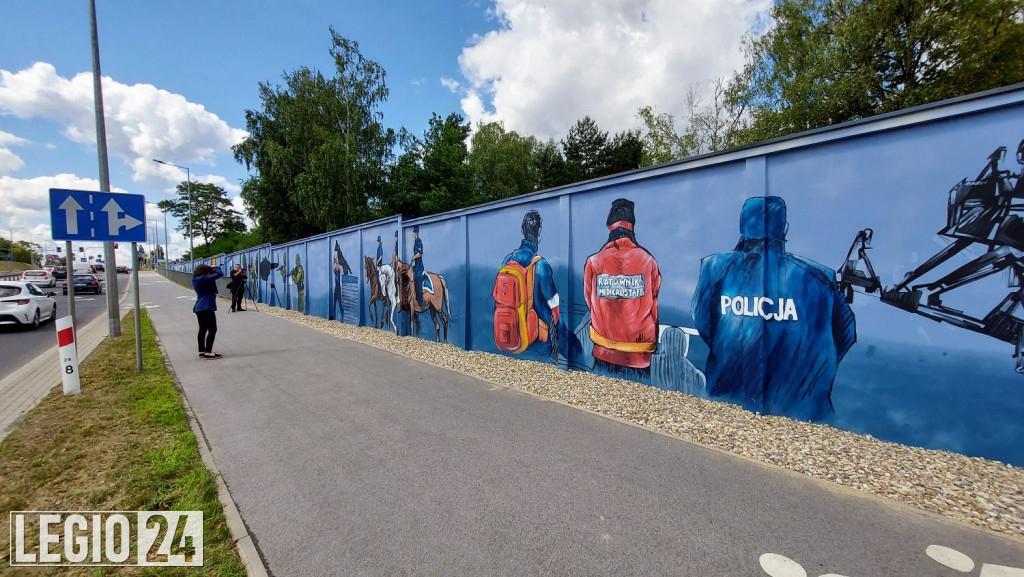 Mural przy CSP oficjalnie zaprezentowany