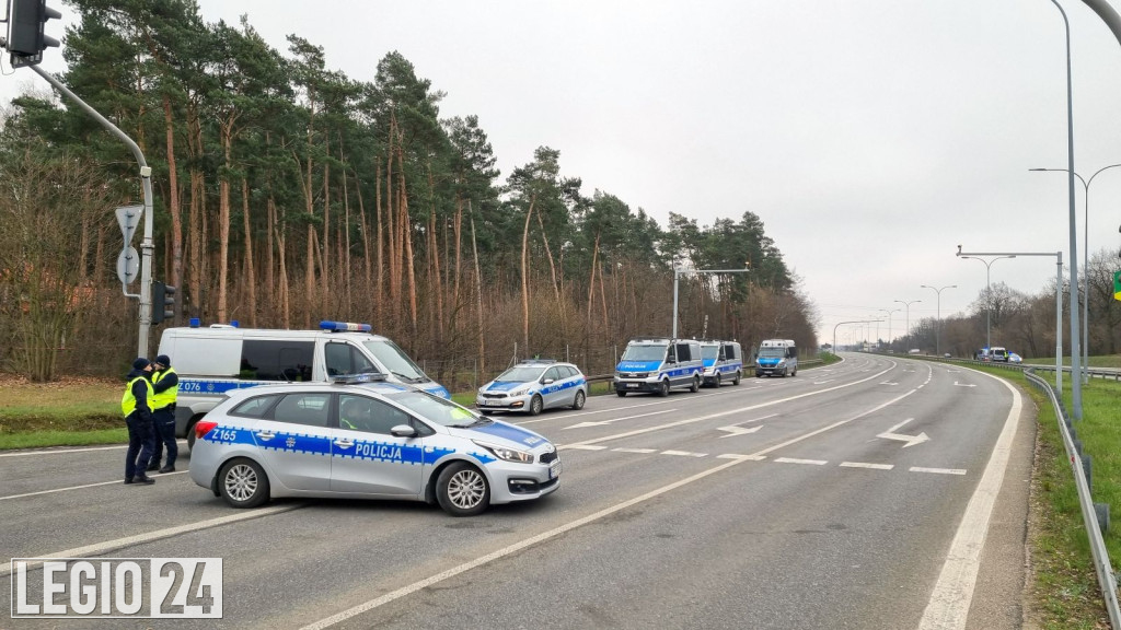 Rondo w Jabłonnie zablokowane przez rolników