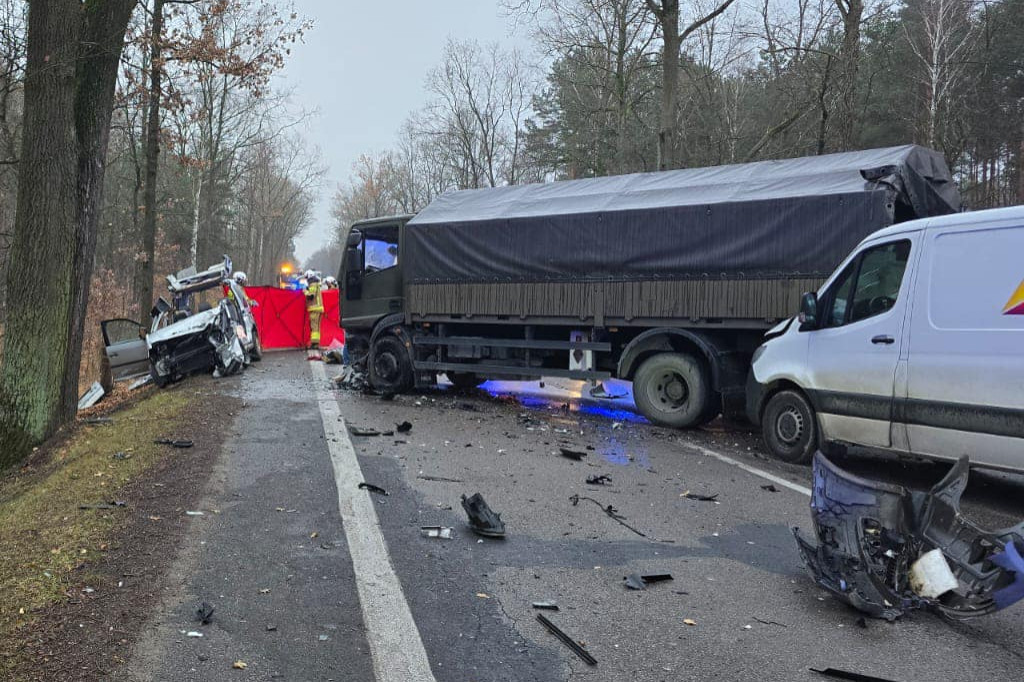 Tragiczny wypadek na DW631 za Wólką Radzymińską