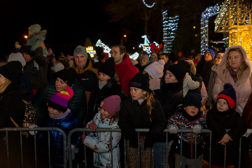 Świąteczna iluminacja w Wieliszewie (2024)