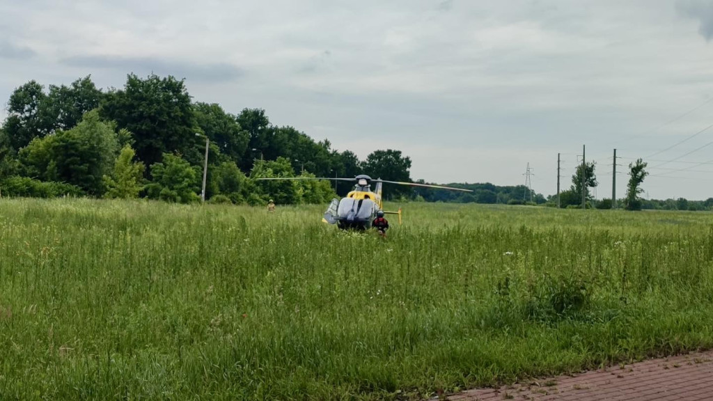Zderzenie motocykla z osobówką w Górze