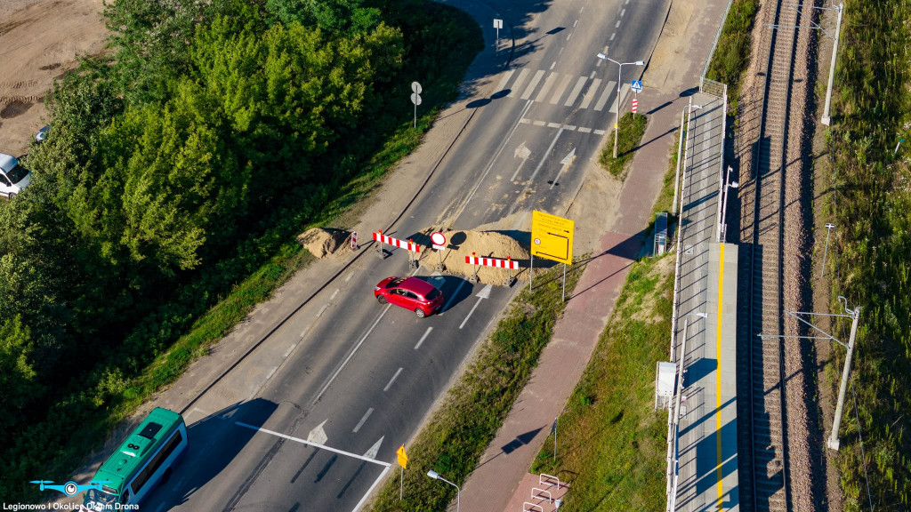 Tymczasowe rondo w Zegrzu Płd. mocno korkuje DK61