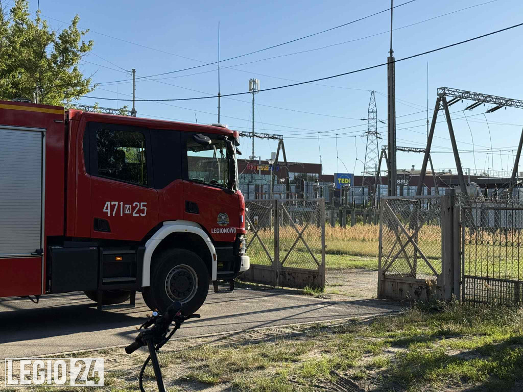 Wybuch i pożar na stacji trafo przy CH Maxim