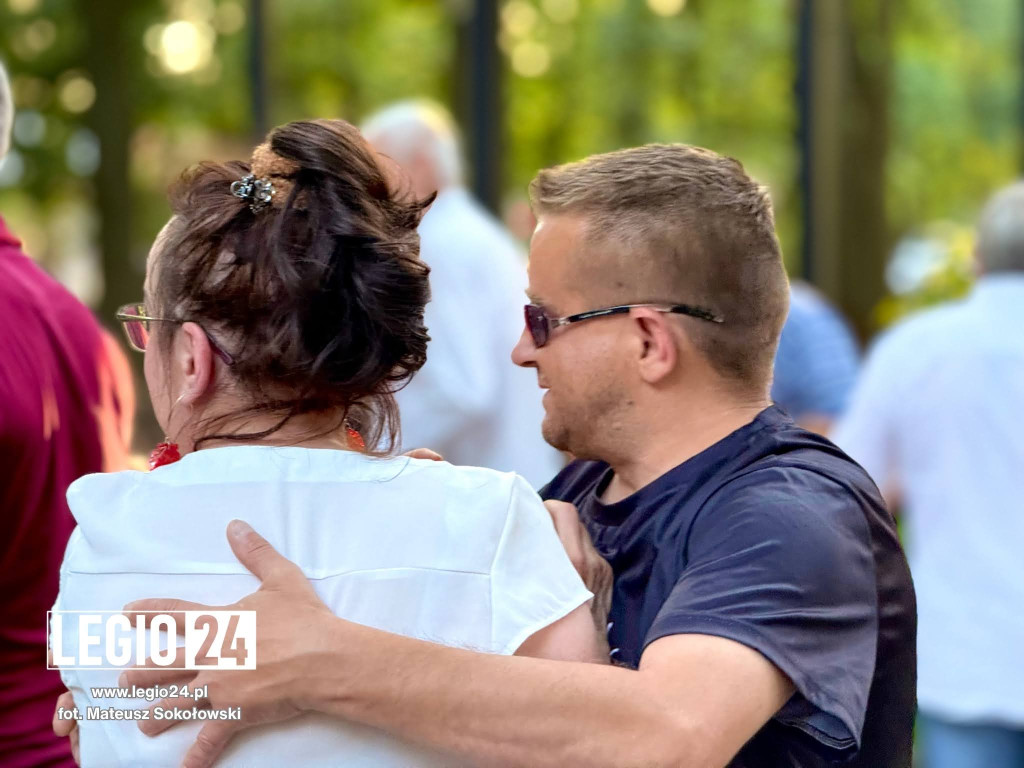 Udany start Potańcówek w Parku Zdrowia