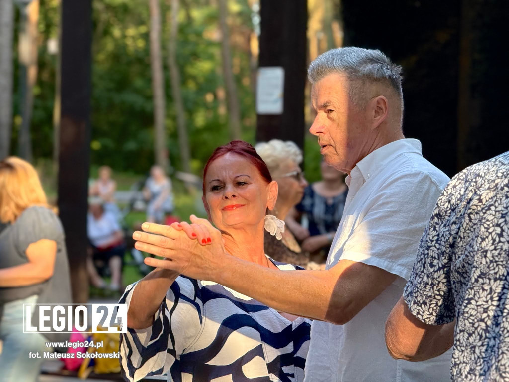 Udany start Potańcówek w Parku Zdrowia