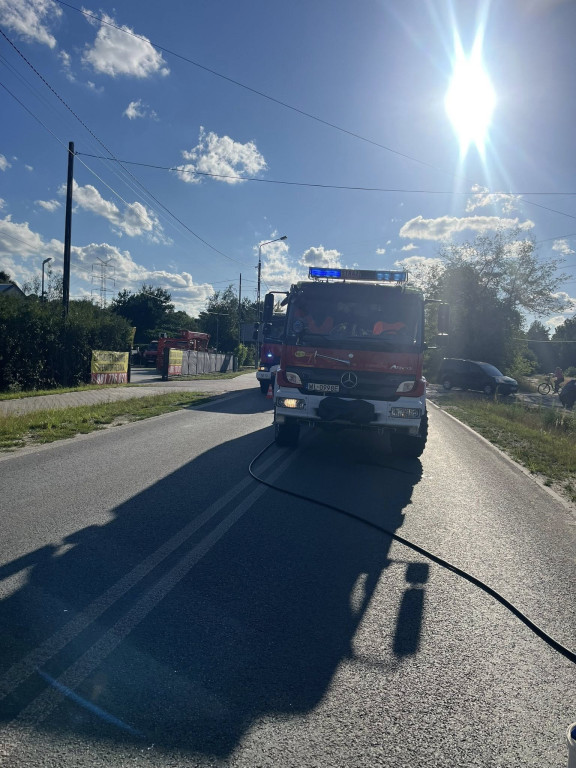 Zderzenie osobówki z motocyklem na DW632