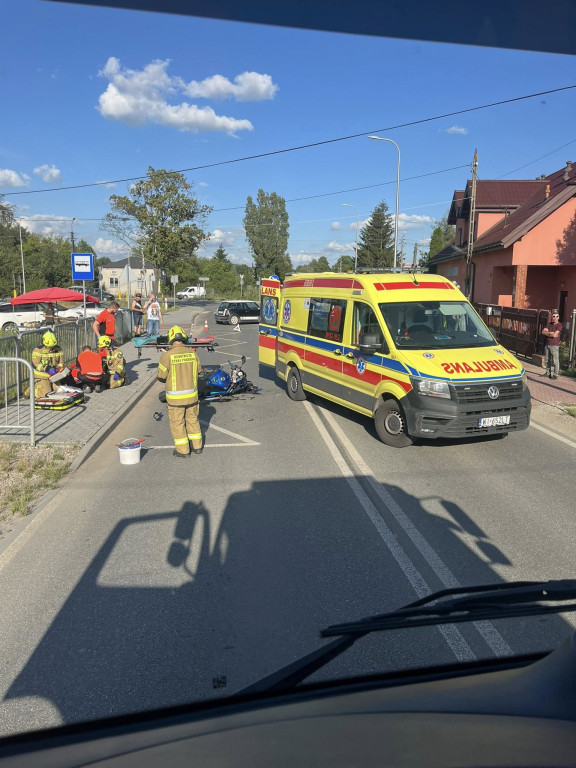 Zderzenie osobówki z motocyklem na DW632
