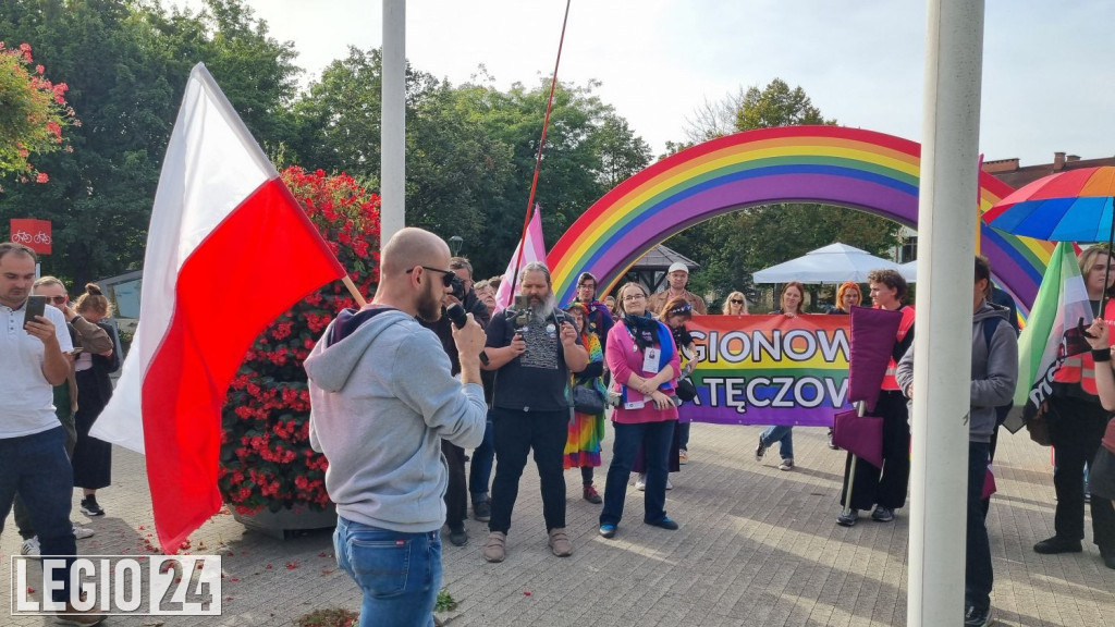 Ulicami Legionowa przeszedł Marsz Równości