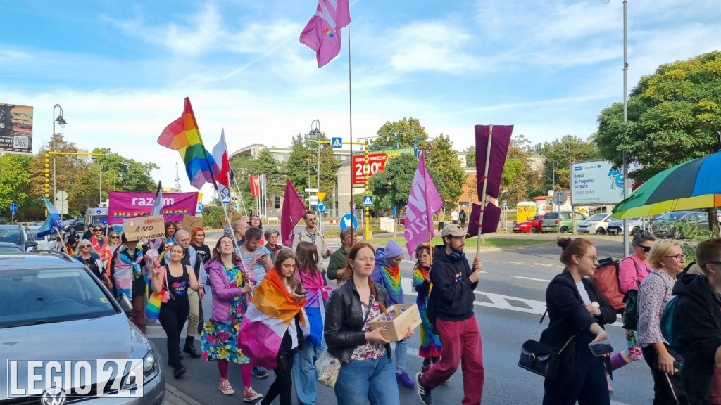 Ulicami Legionowa przeszedł Marsz Równości