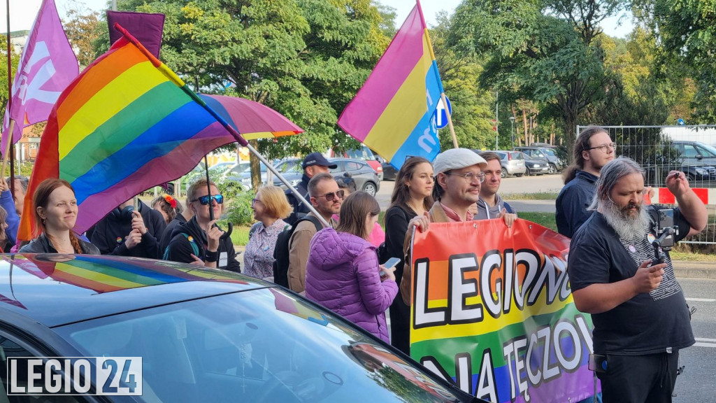 Ulicami Legionowa przeszedł Marsz Równości