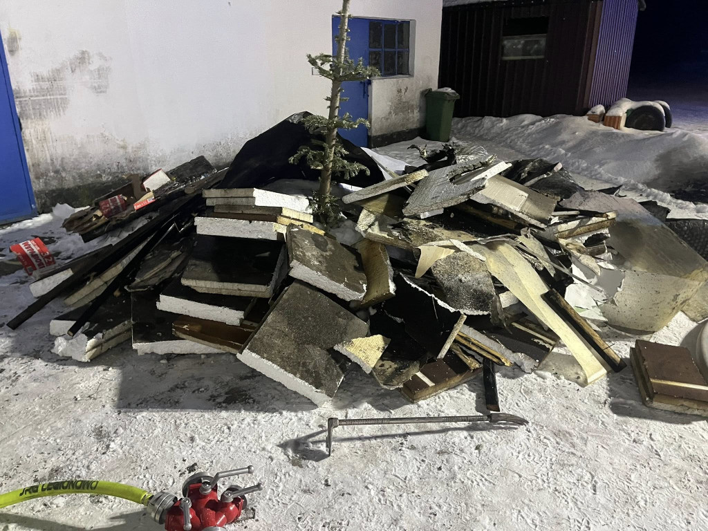 Pożar sadzy przerodził się w pożar dachu