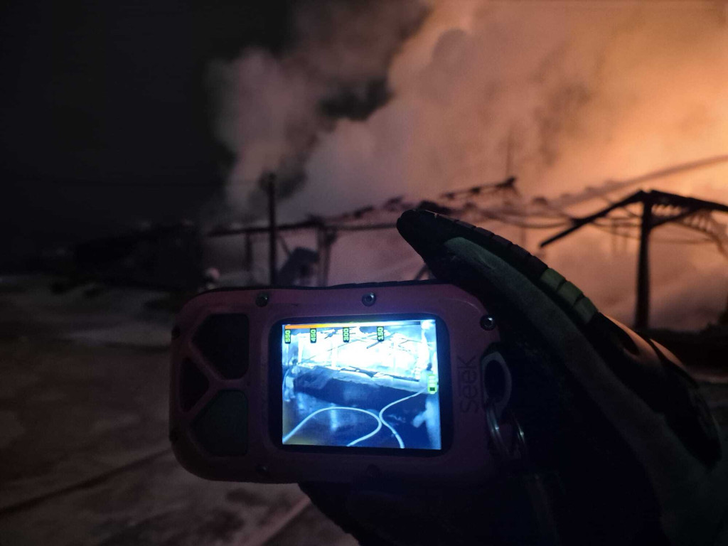 Nowy Modlin: Duży pożar hali z odpadami