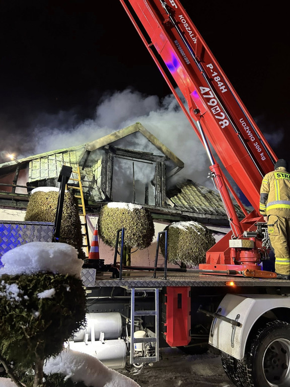 Krubin: Spłonął dom. W akcji 13 zastępów strażaków