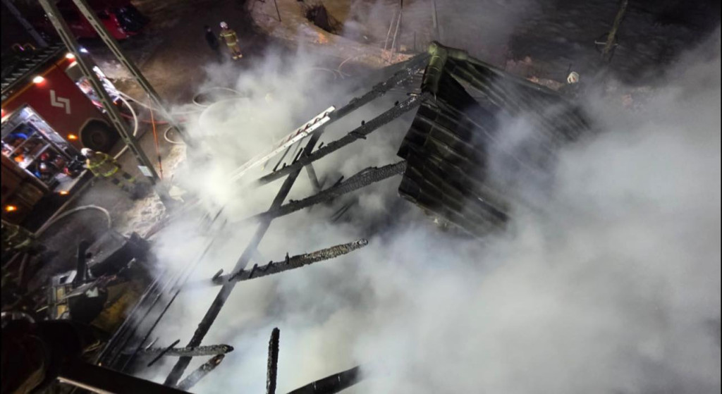 Krubin: Spłonął dom. W akcji 13 zastępów strażaków