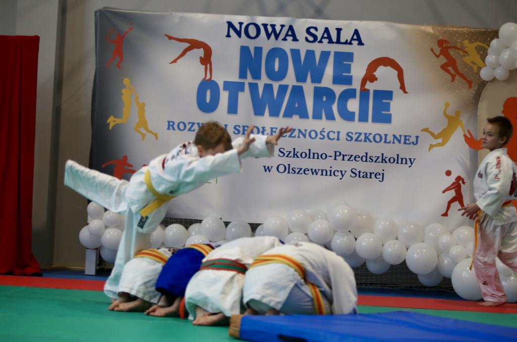 Hala sportowa w Olszewnicy Starej otwarta