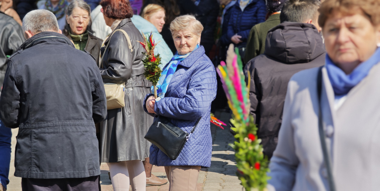 Legionowo : Mieszkańcy uczcili Niedzielę Palmową
