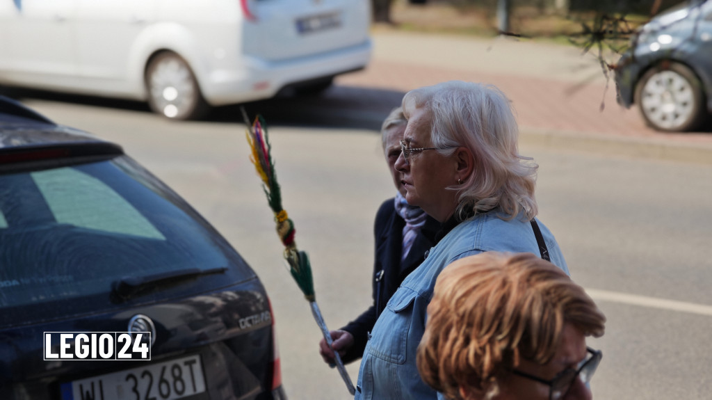 Legionowo : Mieszkańcy uczcili Niedzielę Palmową