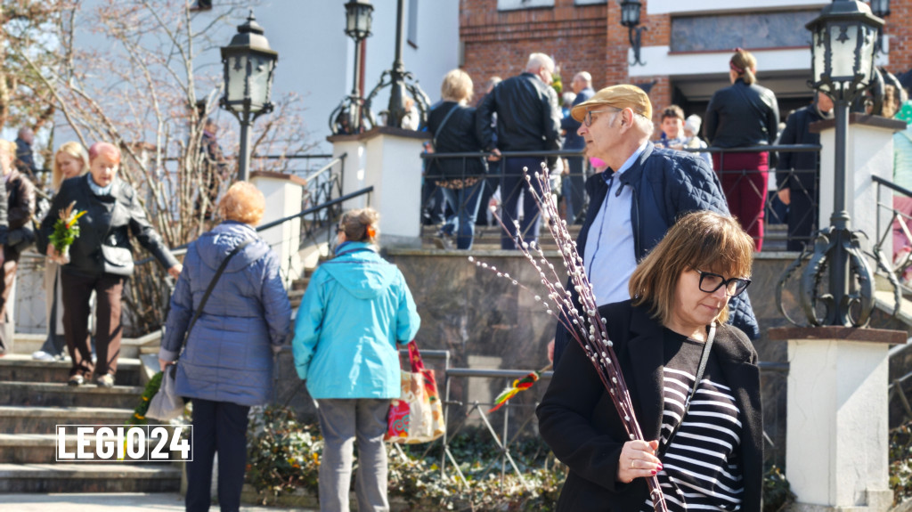 Legionowo : Mieszkańcy uczcili Niedzielę Palmową