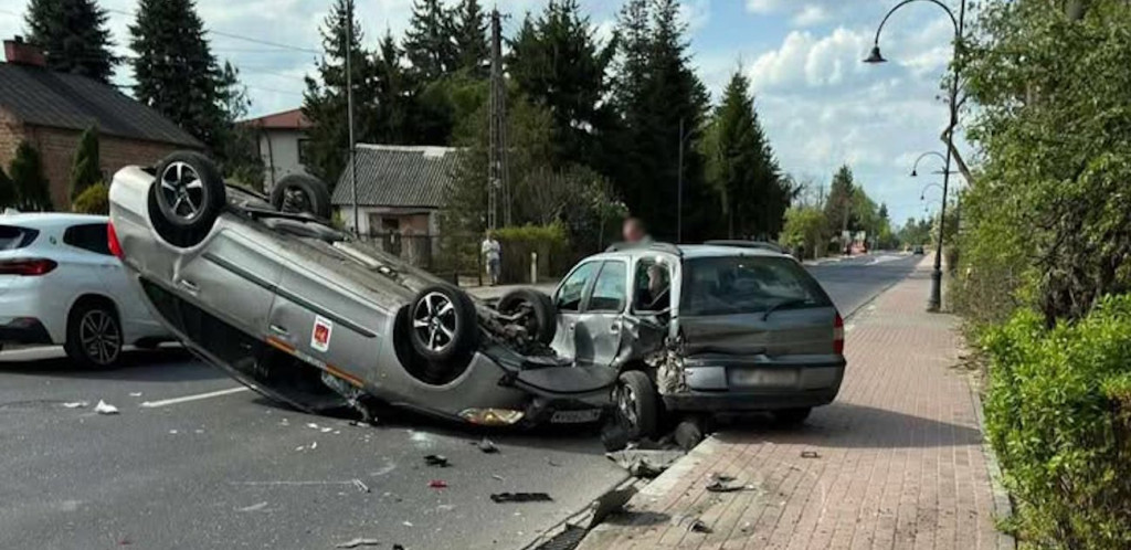 Dachowanie na DW633 w Nieporęcie