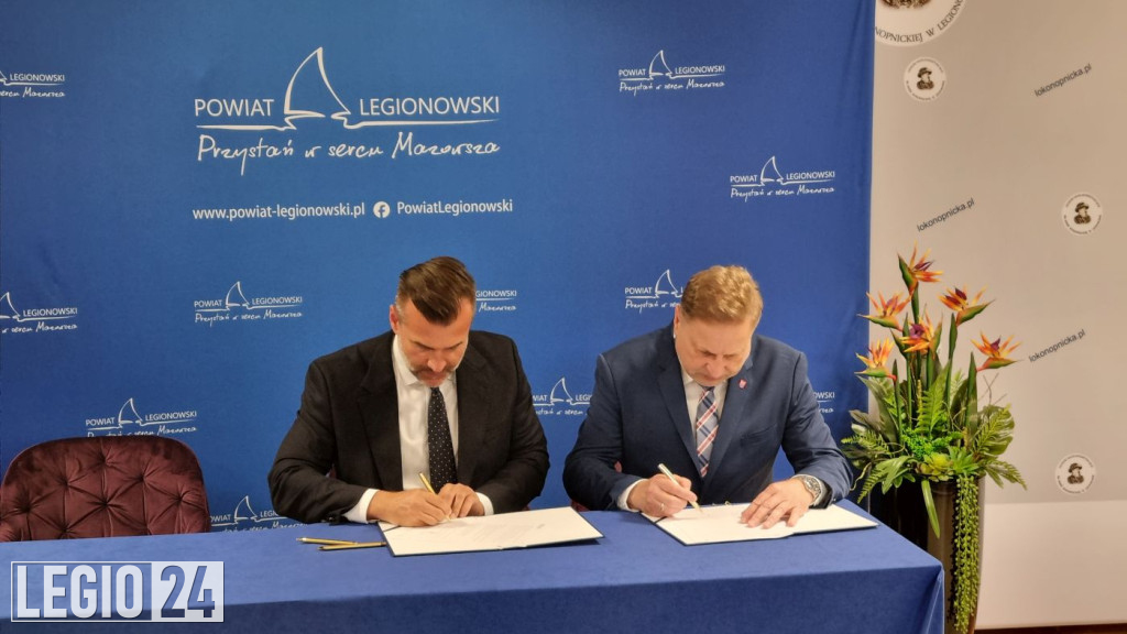 Wicepremier Gawkowski z wizytą w LO im. Konopnickiej