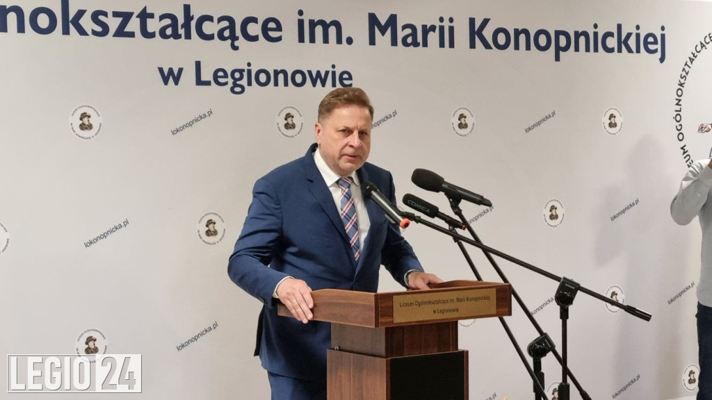 Wicepremier Gawkowski z wizytą w LO im. Konopnickiej