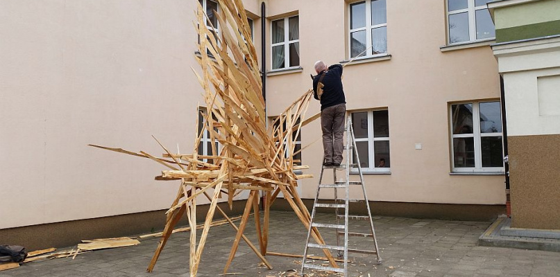 Legionowo: Za makulaturę dostali Pegaza (galeria)