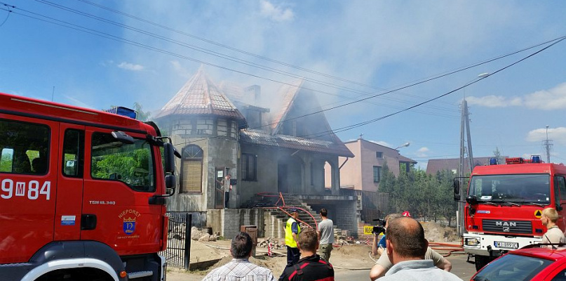 Legionowo: Pożar domu jednorodzinnego przy ul. Grudzie