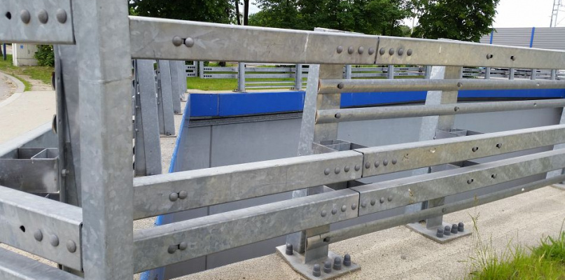 Legionowo: Barierki przy tunelu do poprawki