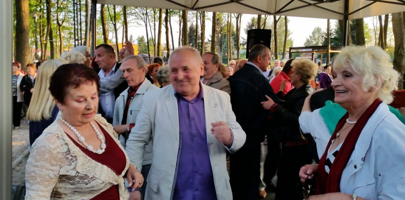 Dancig na Pikniku w Parku Zdrowia (9.05.2015r.) Fot. Legio24.pl