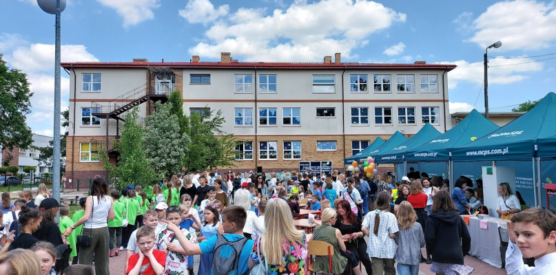 Legionowo: 90 lat Szkoły Podstawowej nr 2. Fot. Legio24.pl