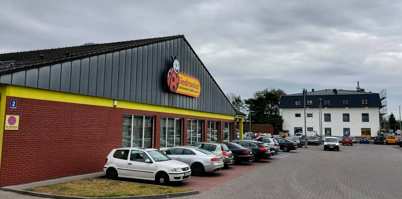 Biedronka ma problem z zatowarowaniem sklepów. Kiedy kłopoty się skończą?