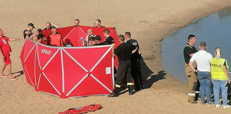 Na żwirowni w Trzcianach (gmina Jabłonna) topił się nastolatek, fot. OSP Jabłonna