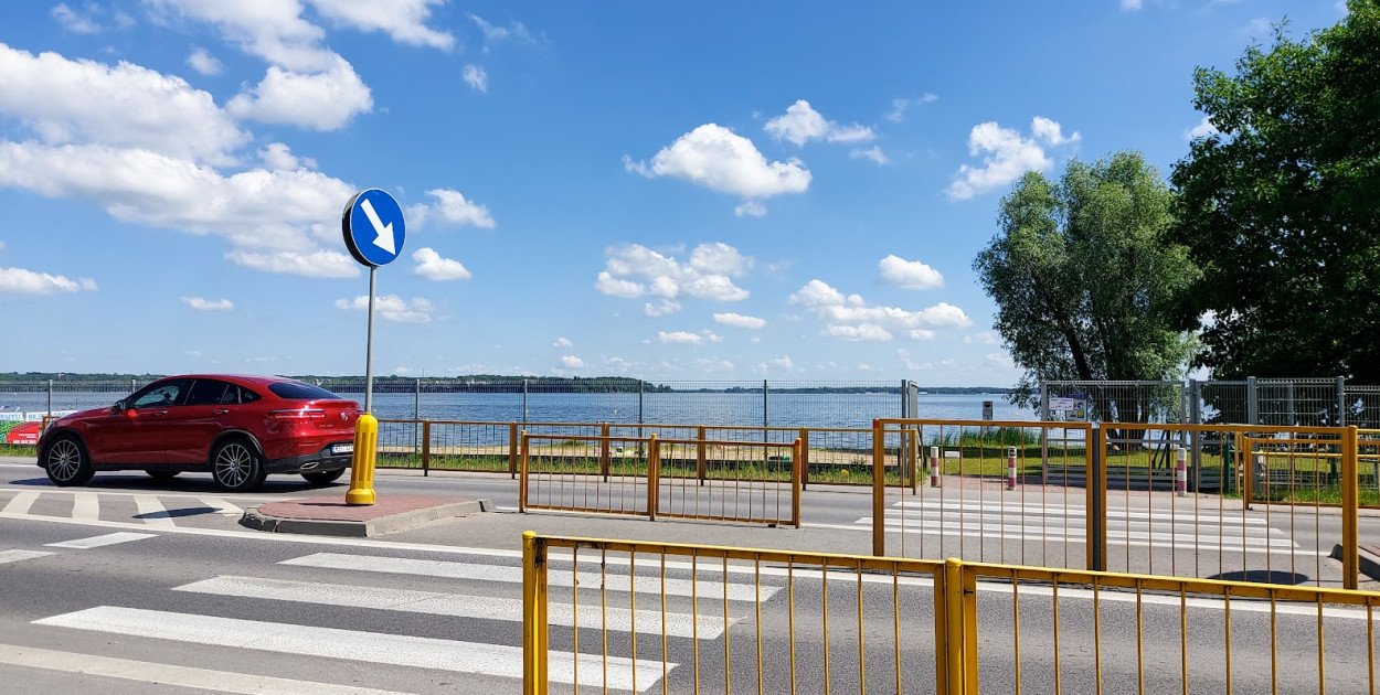 Rozbudowa DW631. Powstaną drogi dla ruchu lokalnego oraz estakada...