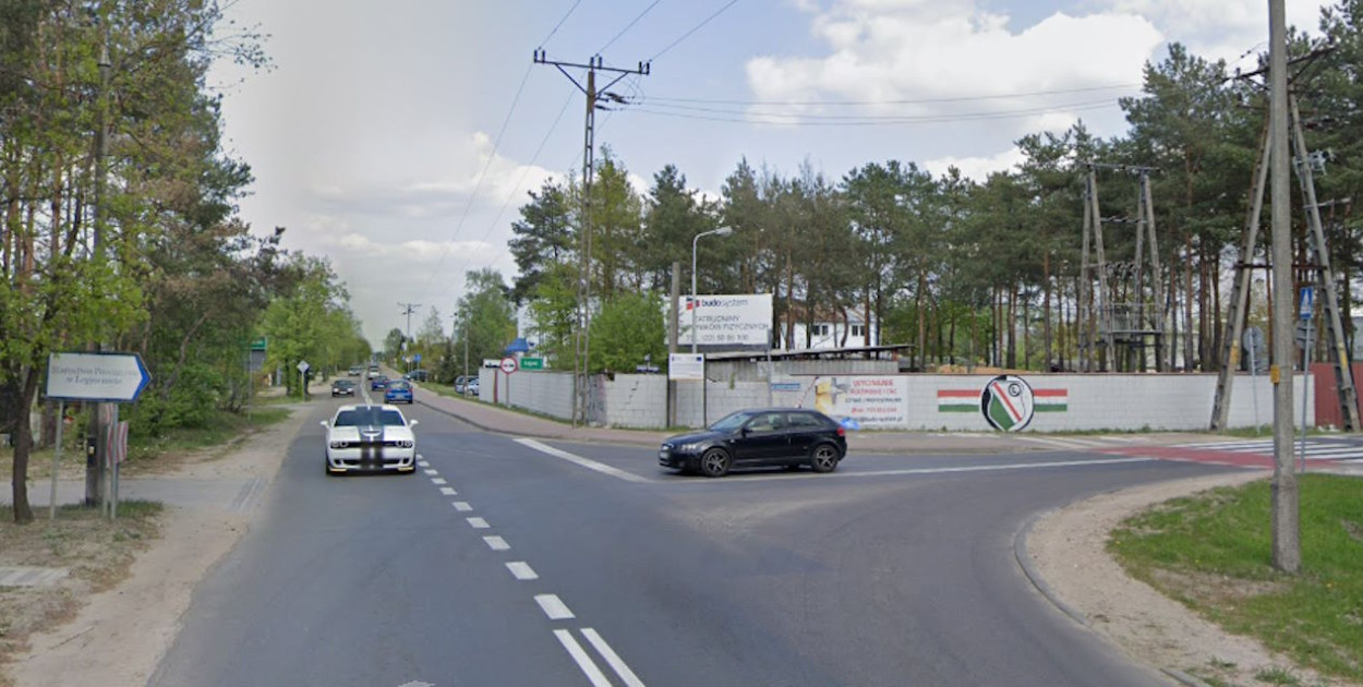 Skrzyżowanie Suwalnej i Szarych Szeregów. Fot. Google Street View