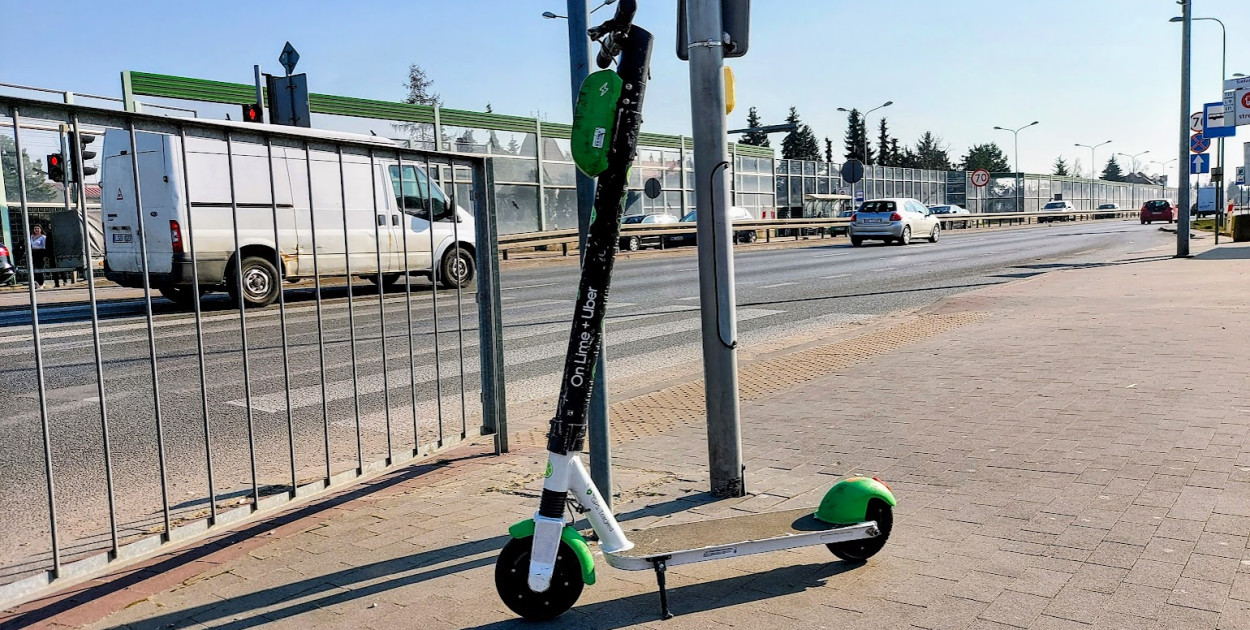 Legionowo: Elektryczne hulajnogi zostaną na zimę