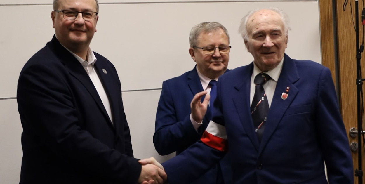 Dr hab. Jacek Emil Szczepański uhonorowany za zasługi dla Światowego Zwi...